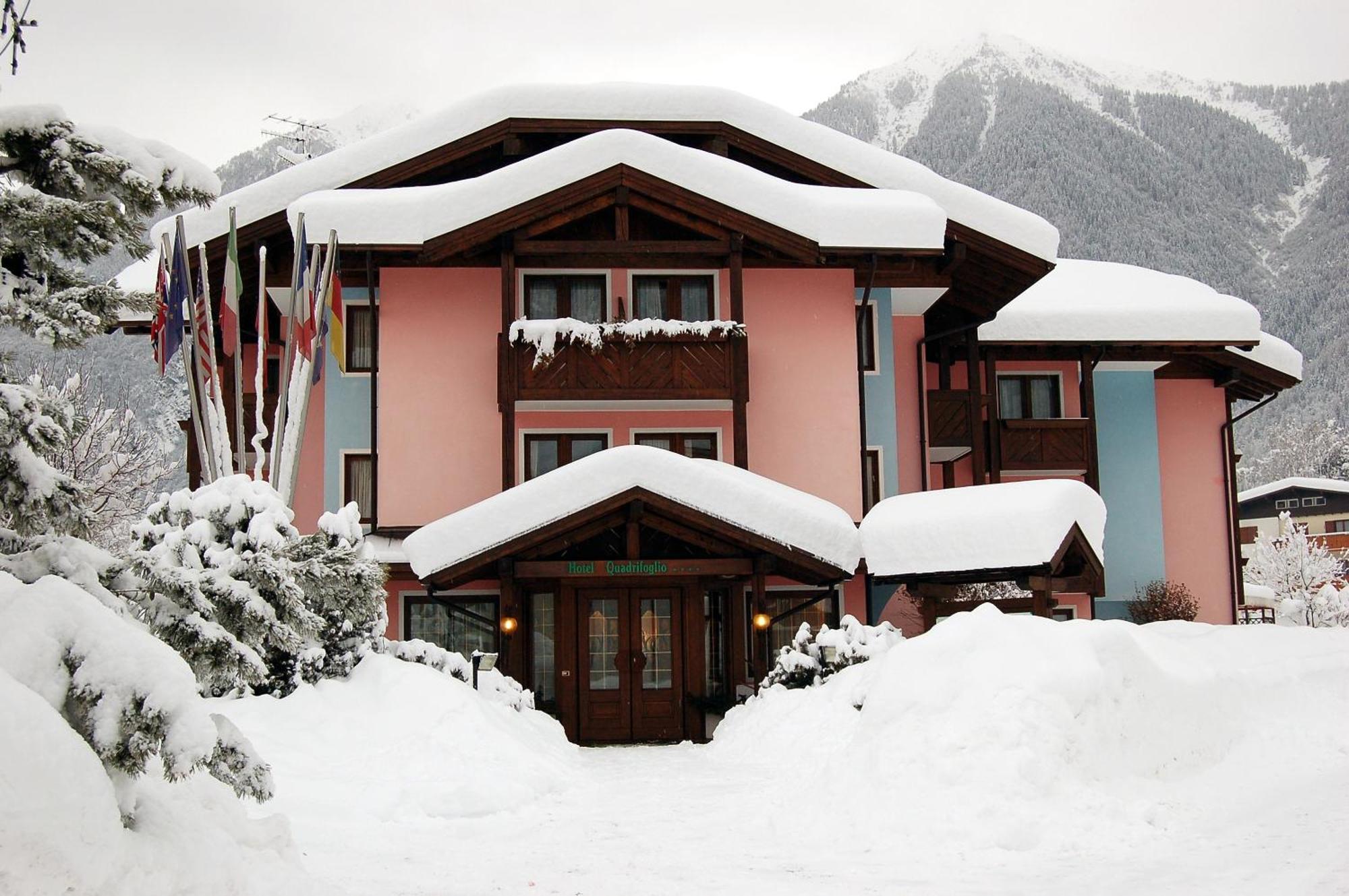 Hotel Quadrifoglio Pinzolo Buitenkant foto