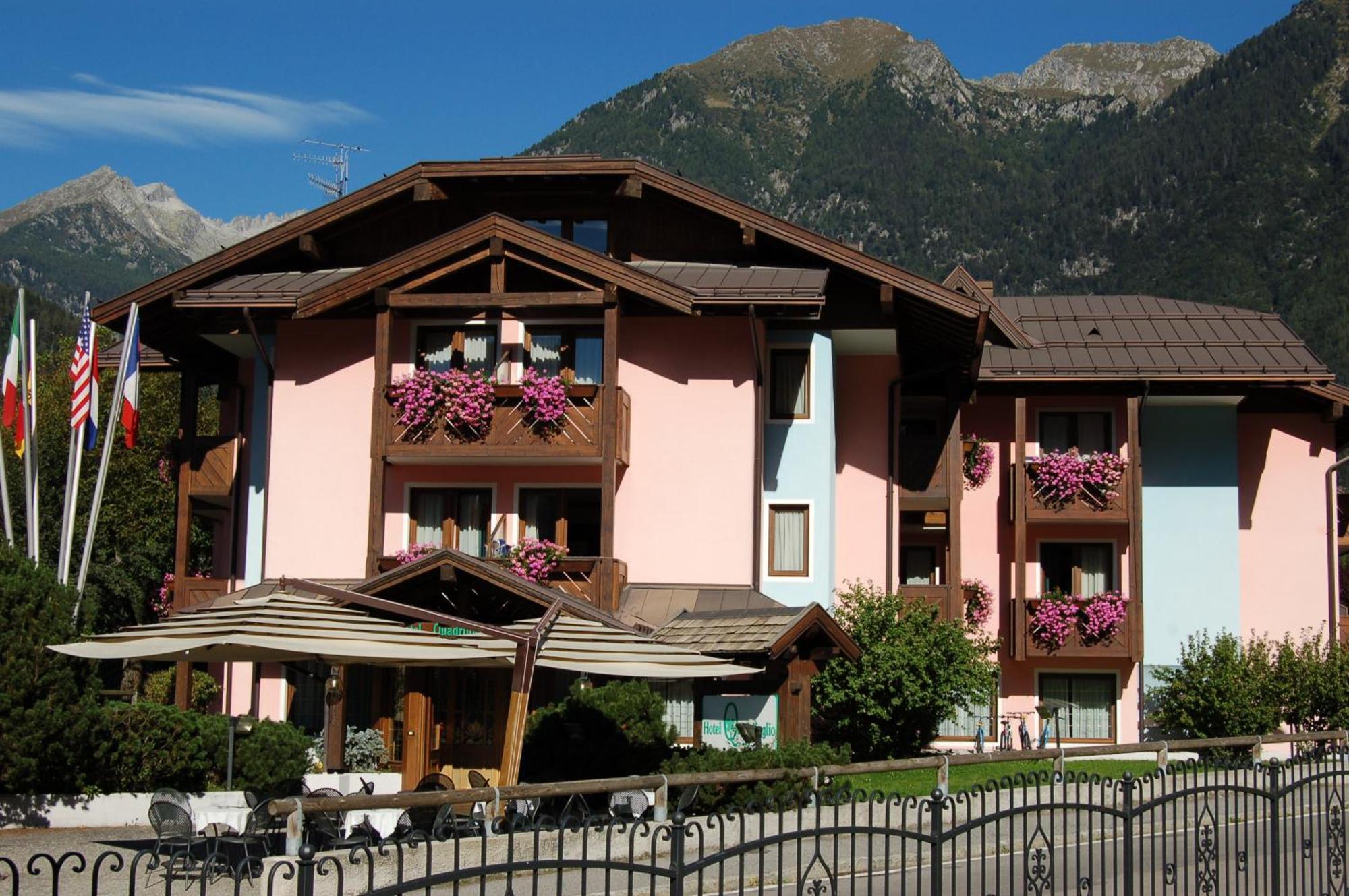 Hotel Quadrifoglio Pinzolo Buitenkant foto