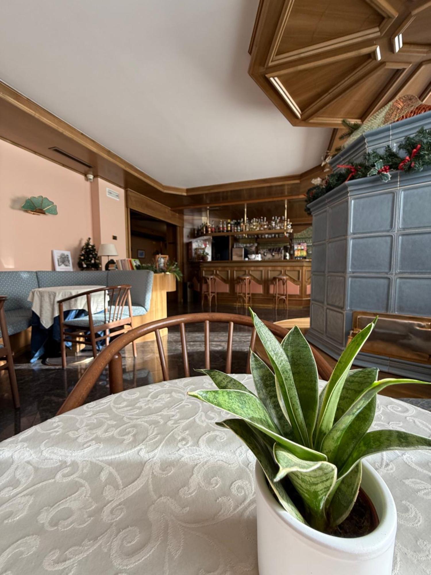 Hotel Quadrifoglio Pinzolo Buitenkant foto