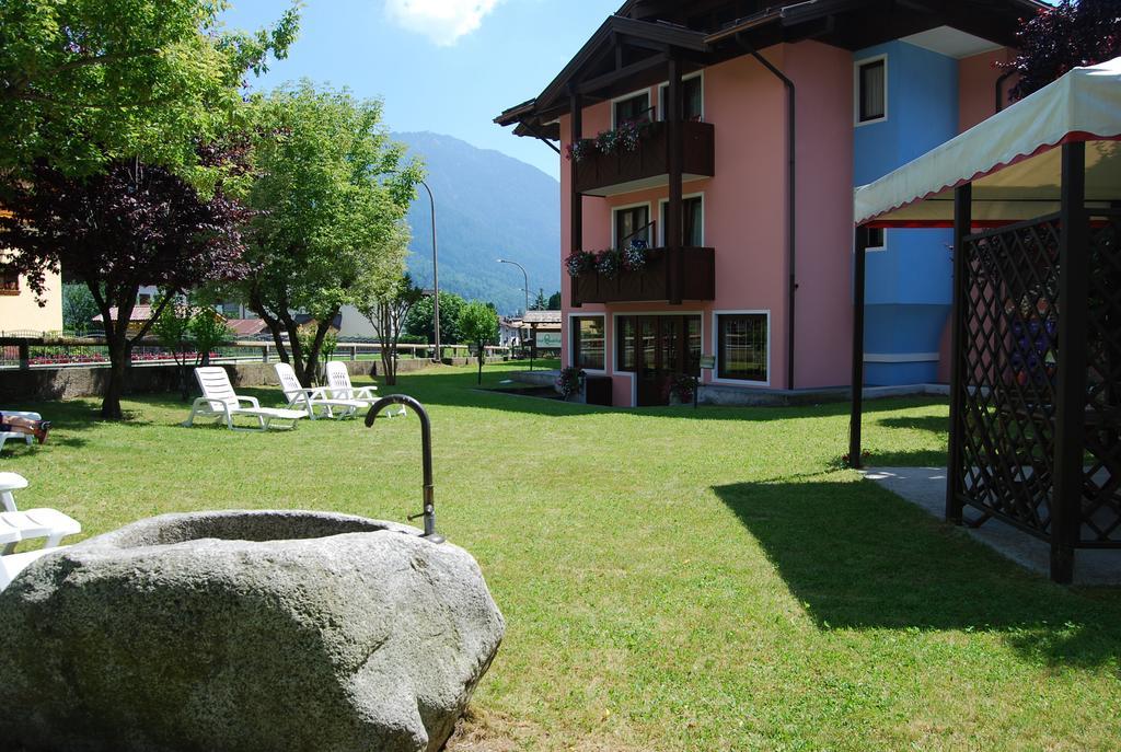 Hotel Quadrifoglio Pinzolo Buitenkant foto