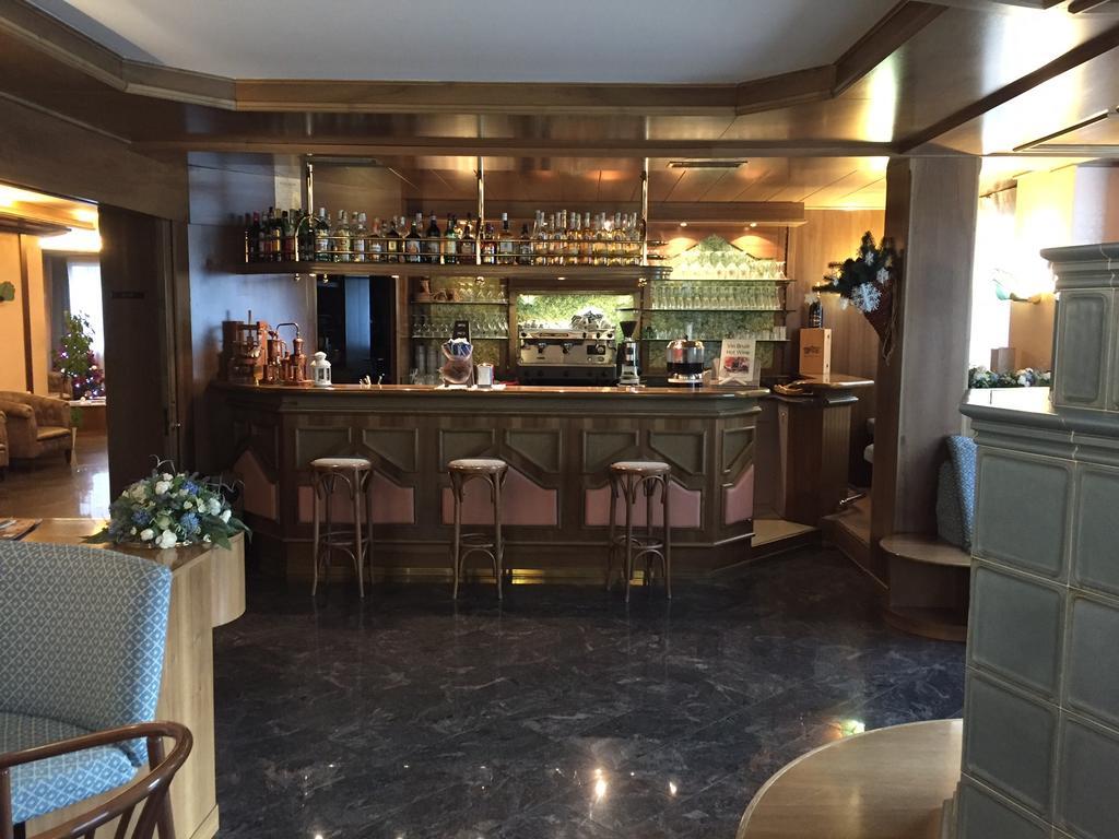 Hotel Quadrifoglio Pinzolo Buitenkant foto